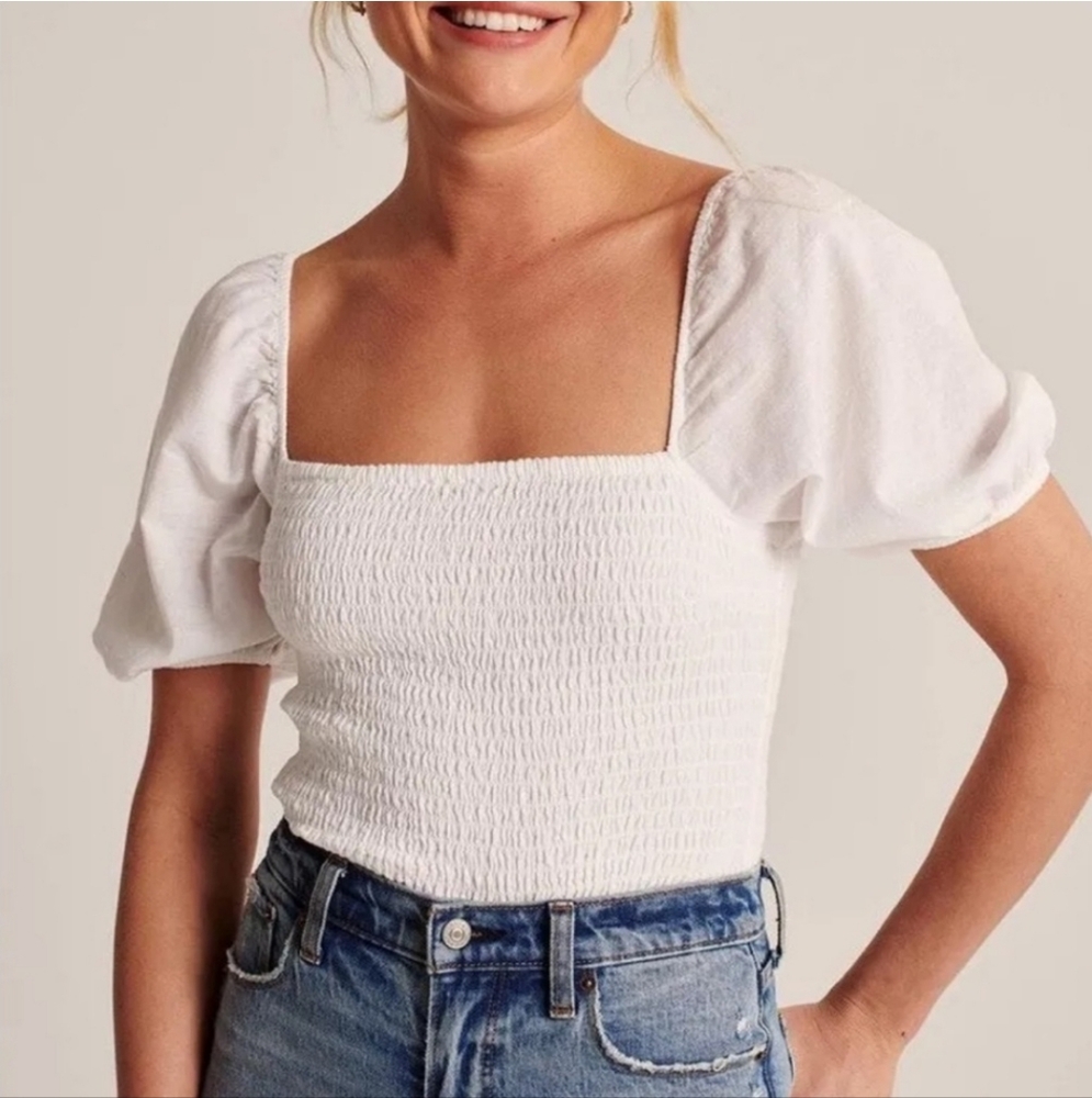 Abercrombie White Puff Sleeve Smocked Top Xs